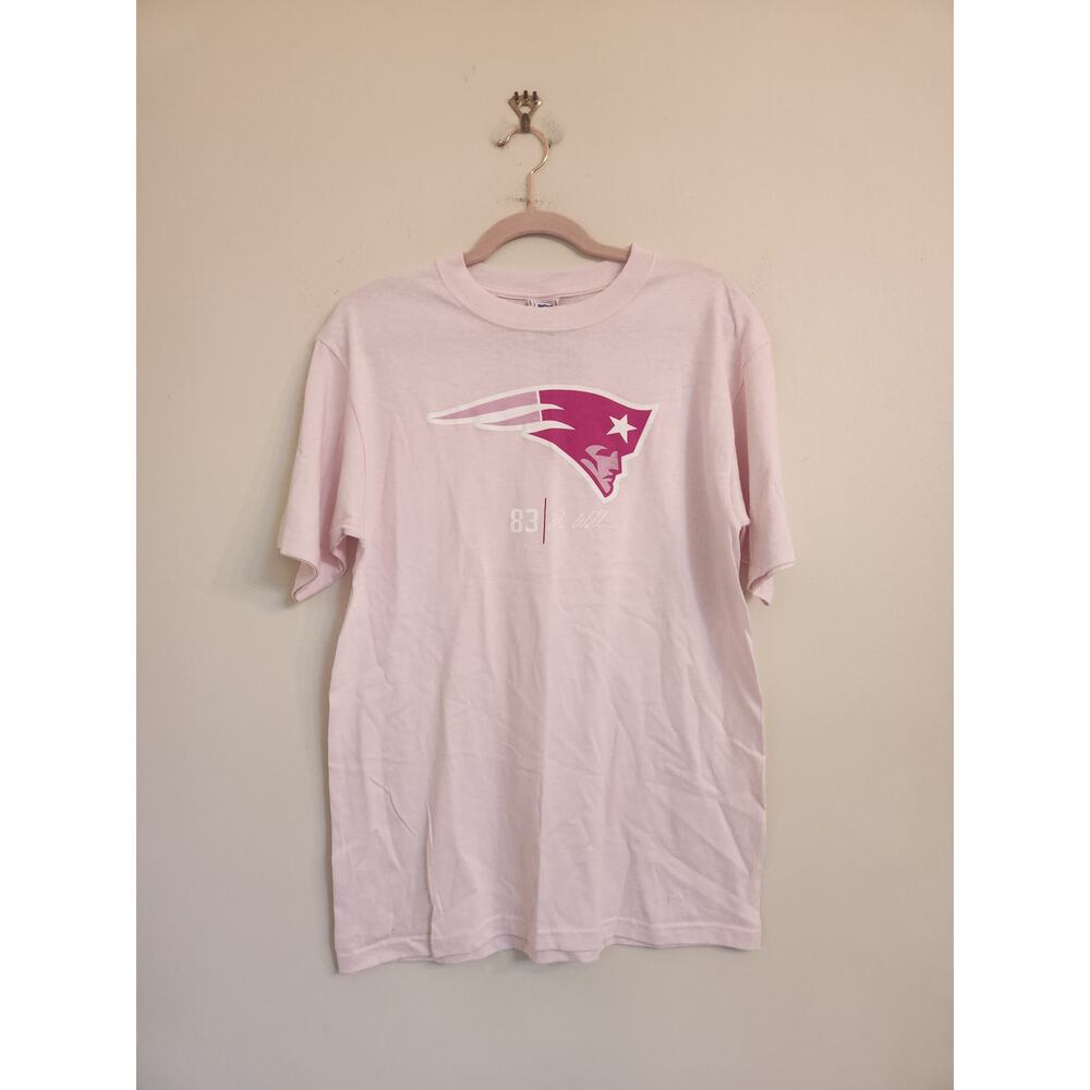 NWT NFL New England Patriots Women's T-shirt Pink M